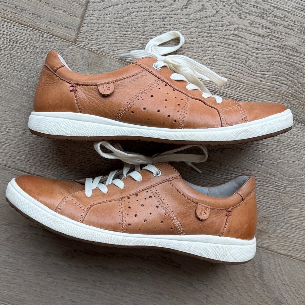 EUC Josef Seibel 'Caren' (Cognac / Camel / Ivory) Sneaker in 37 Retail: $160 - Picture 16 of 16